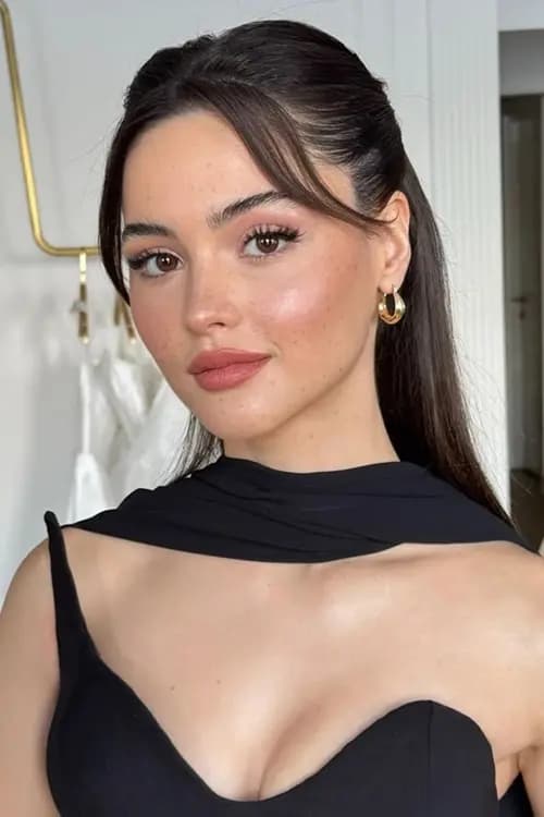 Derya Pınar Ak